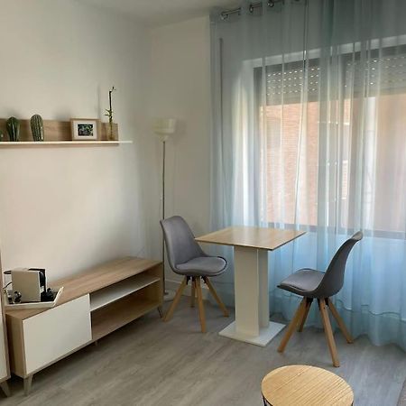 Oasis Plus Sevilla Exterior foto